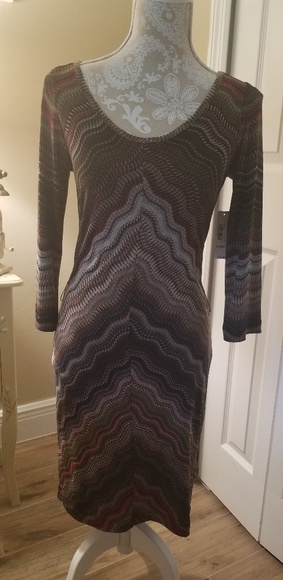 Allen B. Dress only, belt not included - Picture 6 of 8